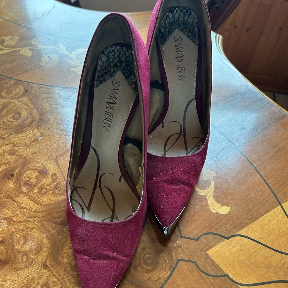Sam & Libby Red Heels Classic Pumps
